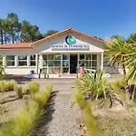 Hébergement de vacances Cozy In With Heated Swimming Pool La Faute-sur-Mer